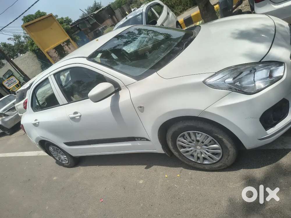 Maruti Suzuki Dzire 2018 Cng & Hybrids 104200 Km Driven