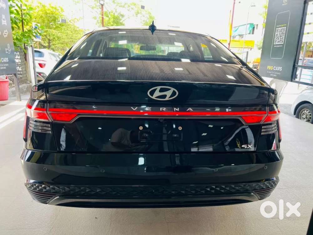 Hyundai Verna 1.5 Mpi Mt Sx (o), 2023, Petrol