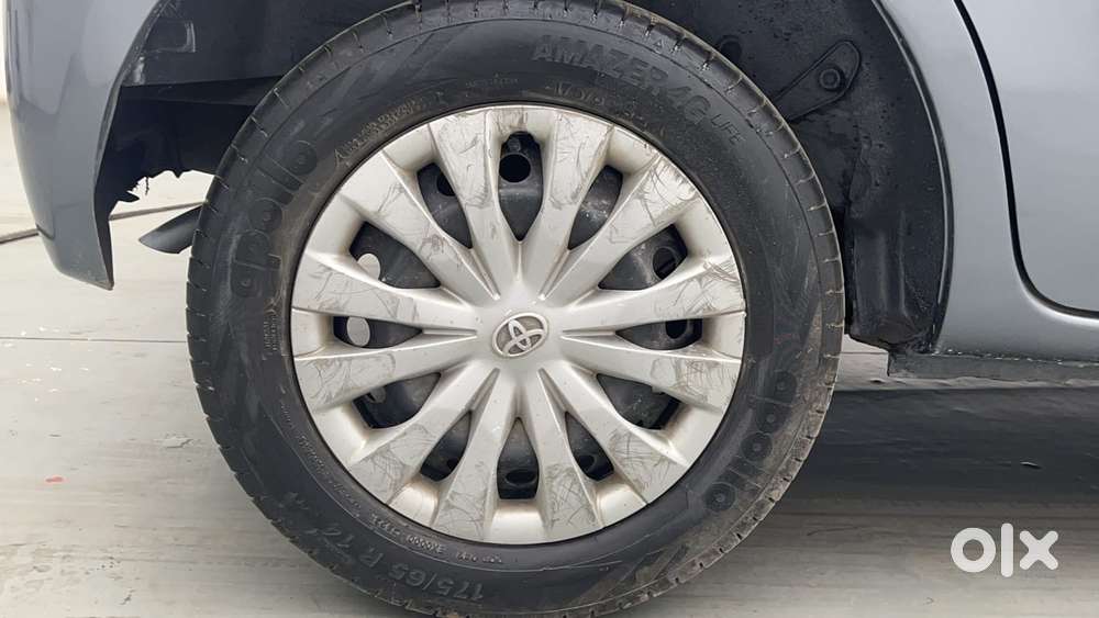 Toyota Etios Liva 2014-2016 V, 2016, Petrol