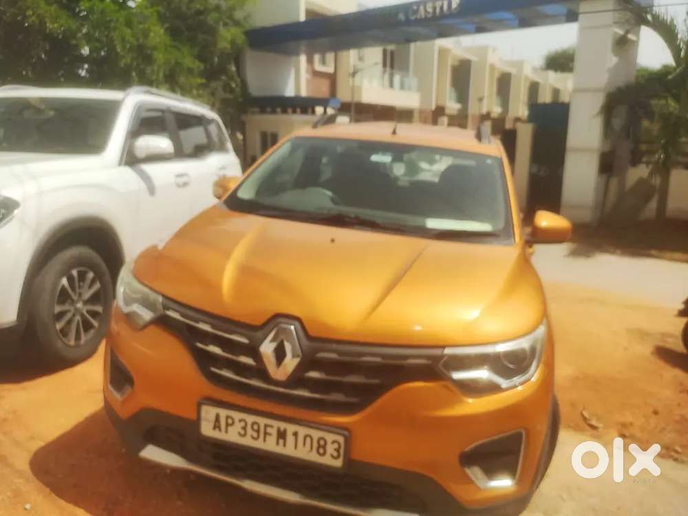 Renault Triber Amt Petrol