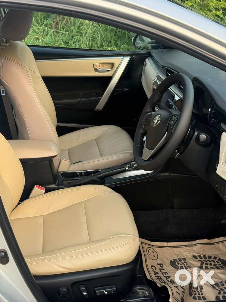 Toyota Corolla Altis, 2017, Petrol
