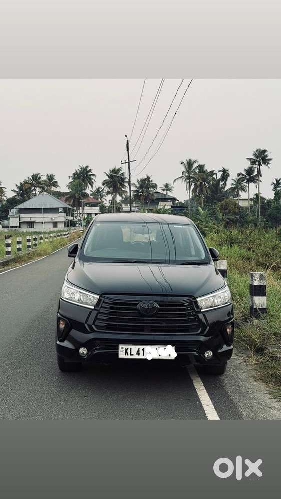 Toyota Innova Crysta 2022 Diesel Well Maintained Type 2