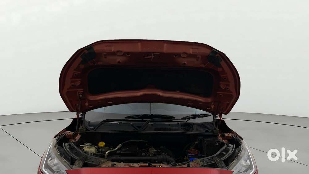 Nissan Magnite 1.0 Xv, 2023, Petrol