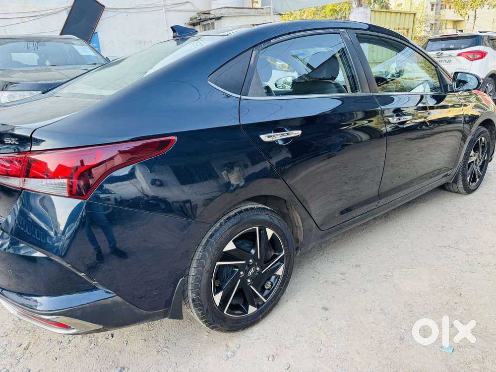 Hyundai Verna 1.5 Sx (o) Petrol Mt, 2021, Petrol