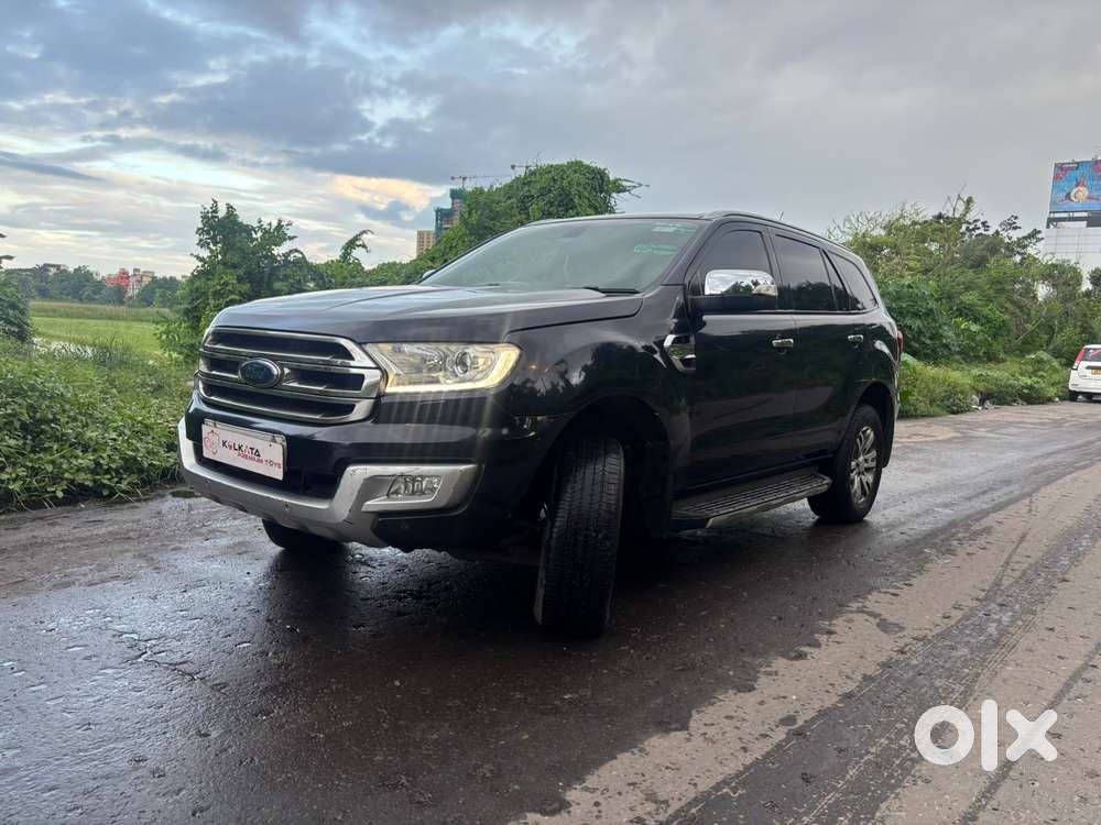 Ford Endeavour 3.2 Titanium 4x4 At, 2016, Diesel