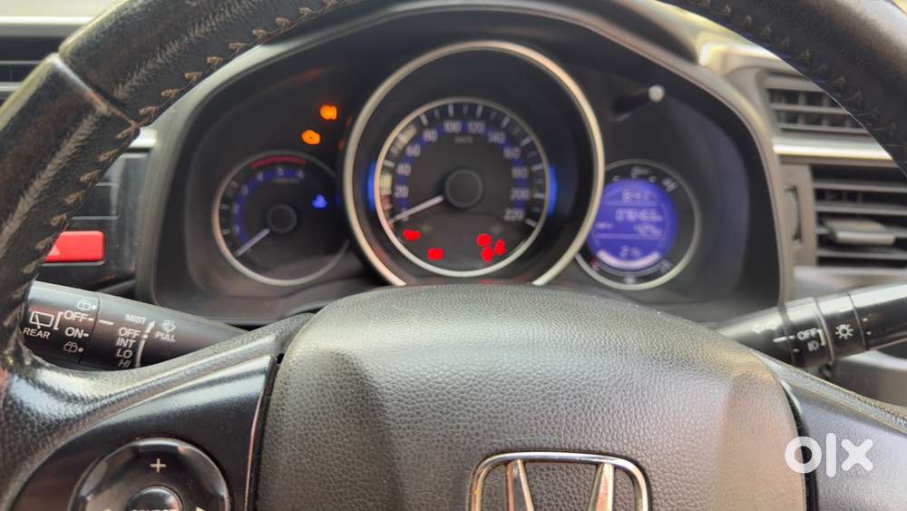 Honda Jazz 2015 Diesel Well Maintained