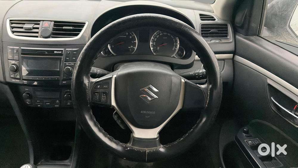 Maruti Suzuki Swift Zxi, 2016, Petrol