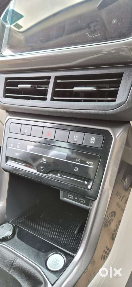 Volkswagen Taigun 1.0 Tsi Topline, 2023, Petrol