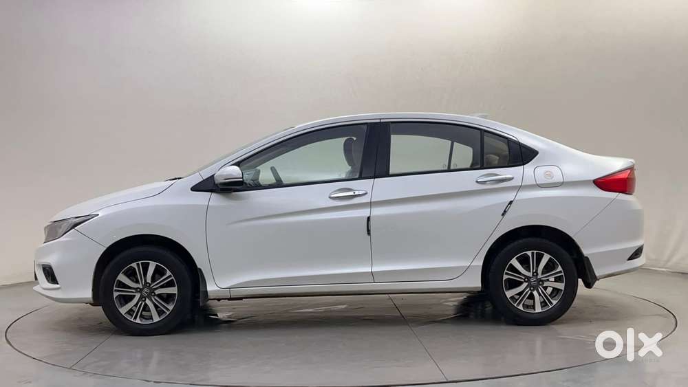 Honda City 1.5 V 4th Gen I-vtec Mt, 2022, Petrol