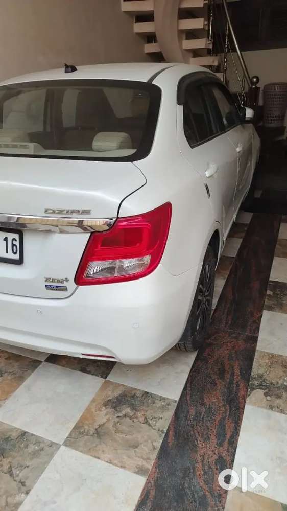 Top Model With Alloy Wheels