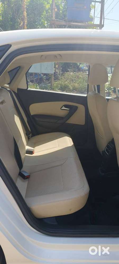 Volkswagen Vento 1.2 Highline Plus At 16 Alloy, 2019, Petrol