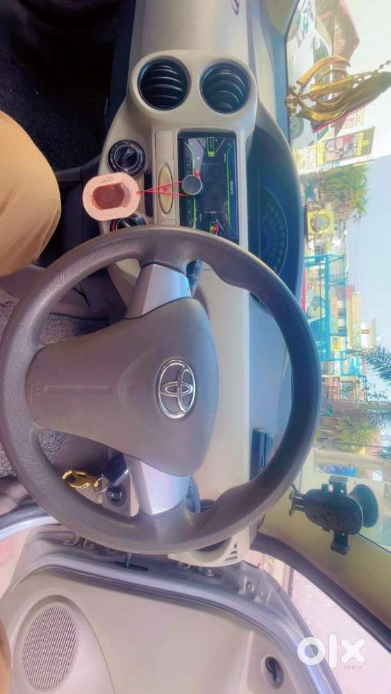 Toyota Etios 2014 Cng & Hybrids Well Maintained