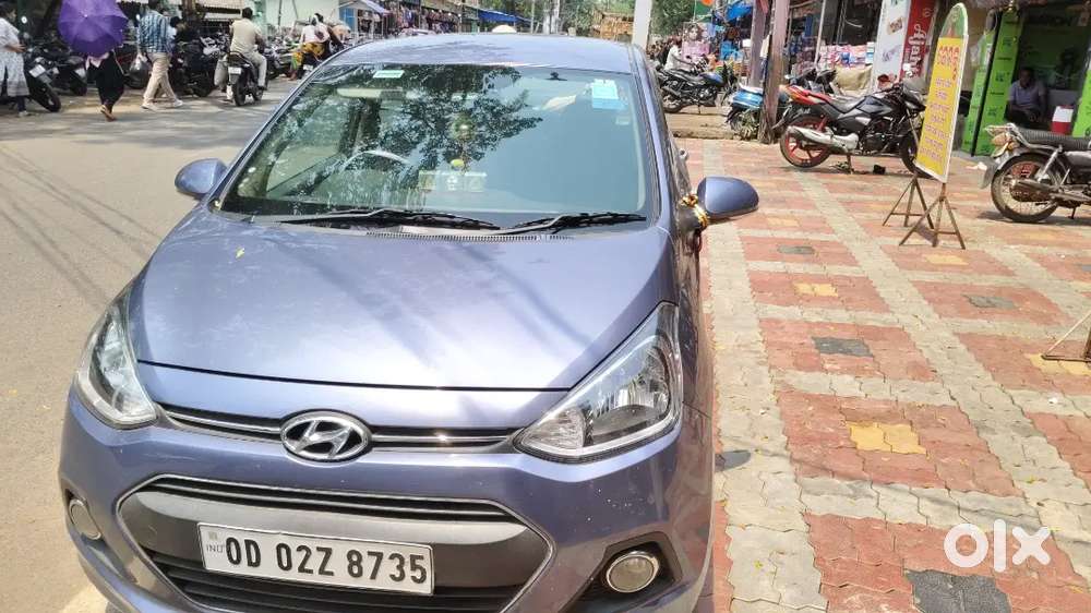 Hyundai Xcent 2015 Petrol 122000 Km Driven