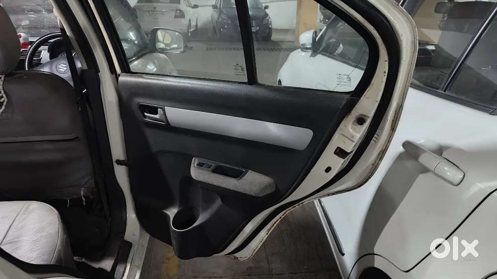 Swift Dzire Petrol/cng