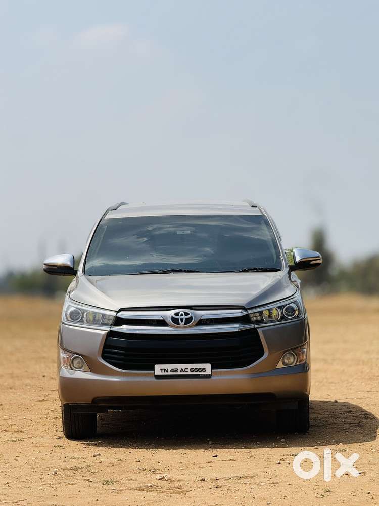 Toyota Innova Crysta 2.8z Automatic, 2016, Diesel