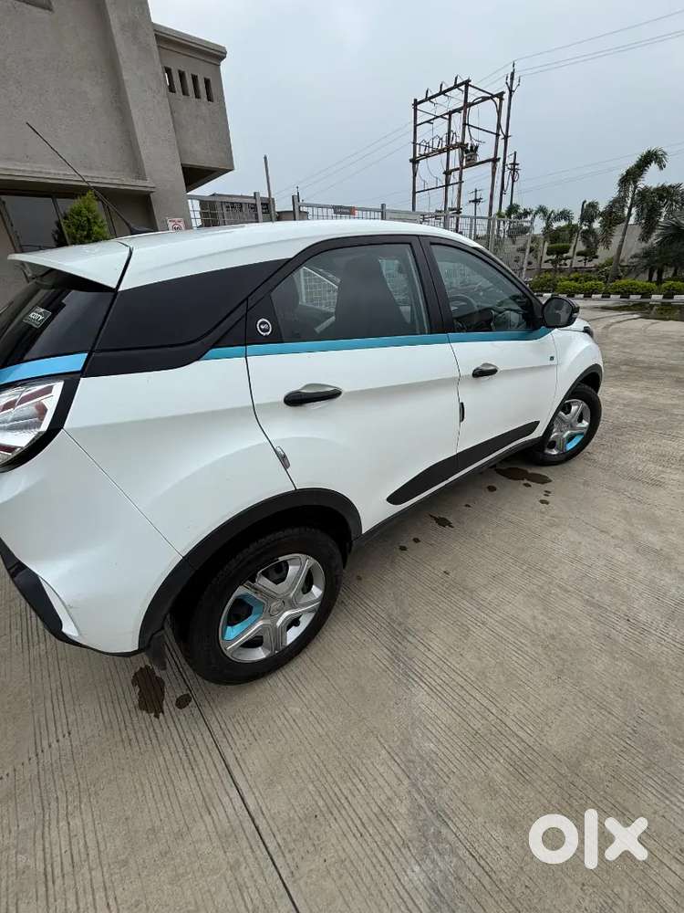 Tata Nexon Ev Xm 2023