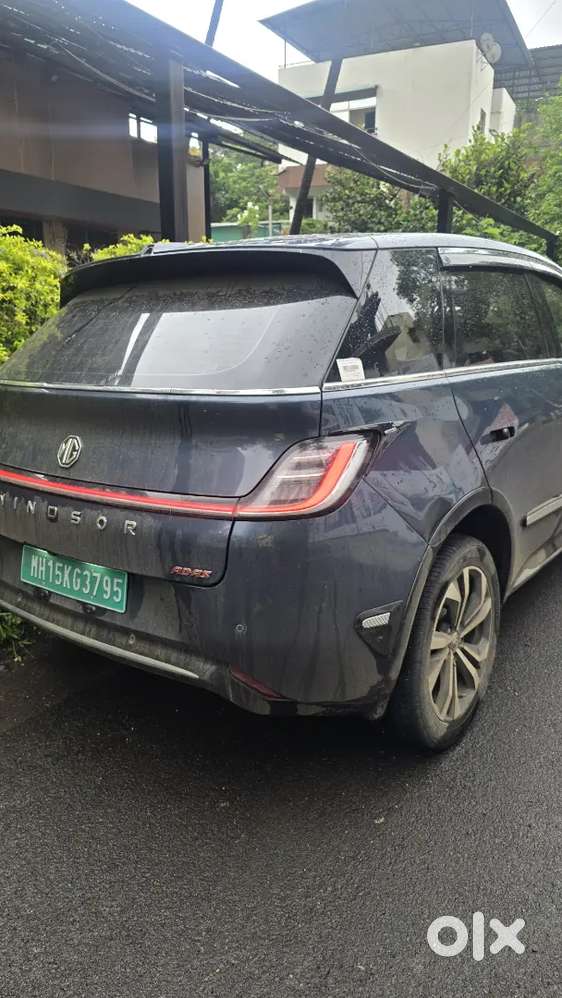Mg Windsor Ev 2025 Electric 28000 Km Driven