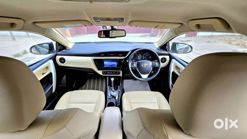 Toyota Corolla Altis Vl At, 2017, Petrol
