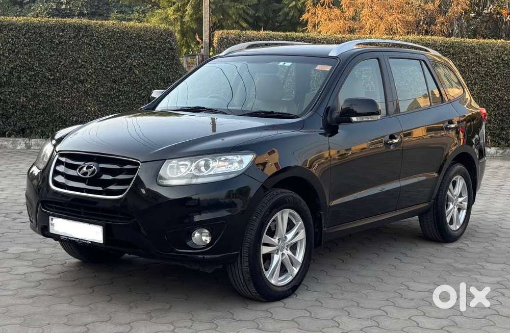 Hyundai Santa Fe 4wd At 2013, 86000 Kms Chandigarh Registration.