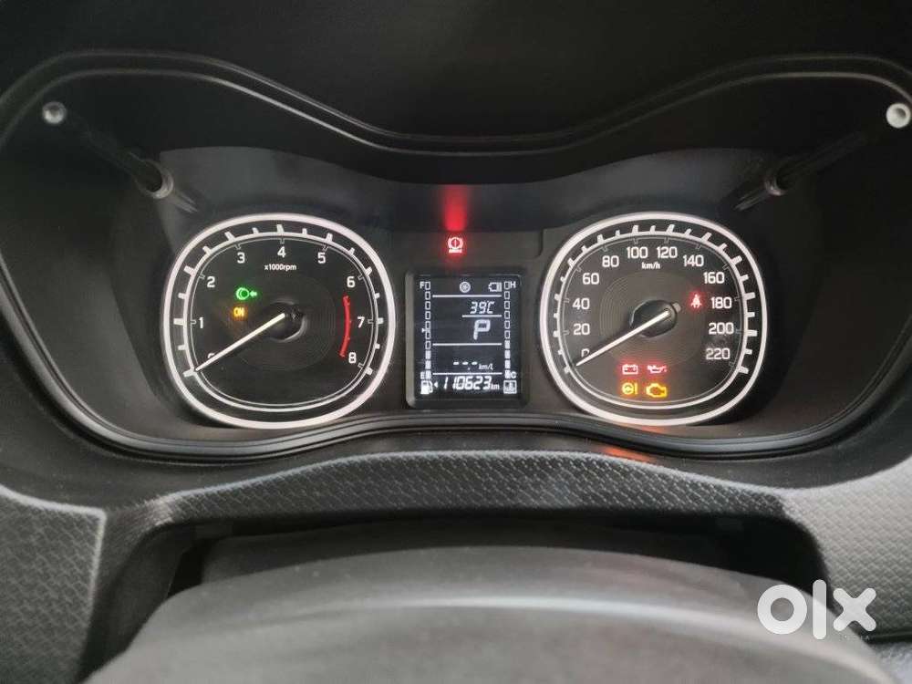 Maruti Suzuki Vitara Brezza Zxi+ Amt, 2021, Petrol