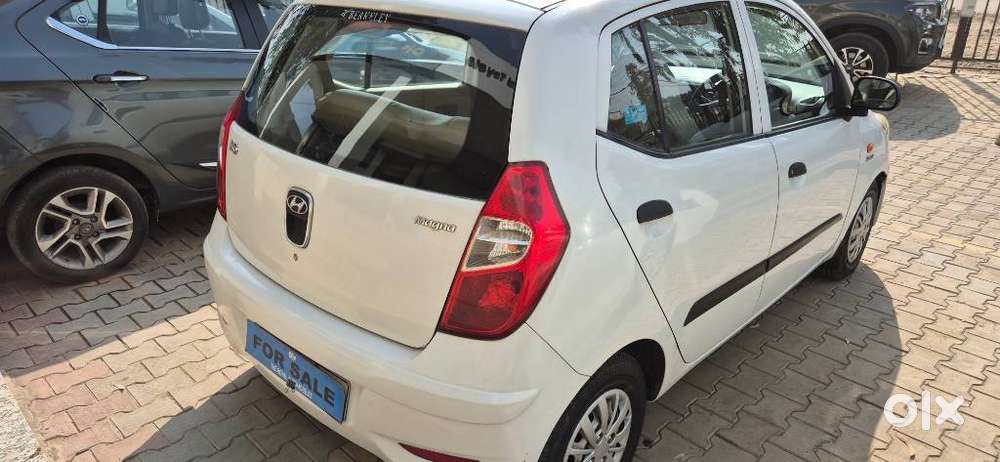 Hyundai I10 Magna O, 2015, Petrol