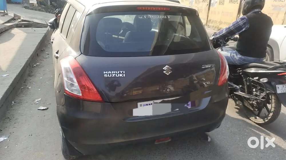Maruti Suzuki Swift Vxi 2016
