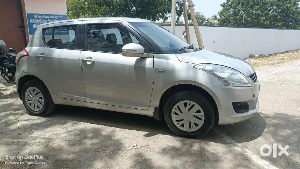 Maruti Suzuki Swift Vxi 2013