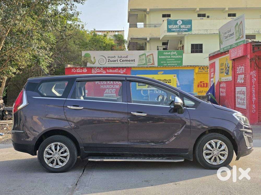 Mahindra Marazzo M4, 2020, Diesel