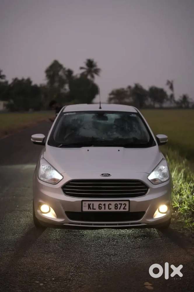 Ford Figo 1.2 Titanium 2016 Petrol Manual