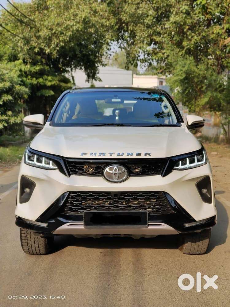 Toyota Fortuner Legender 2019