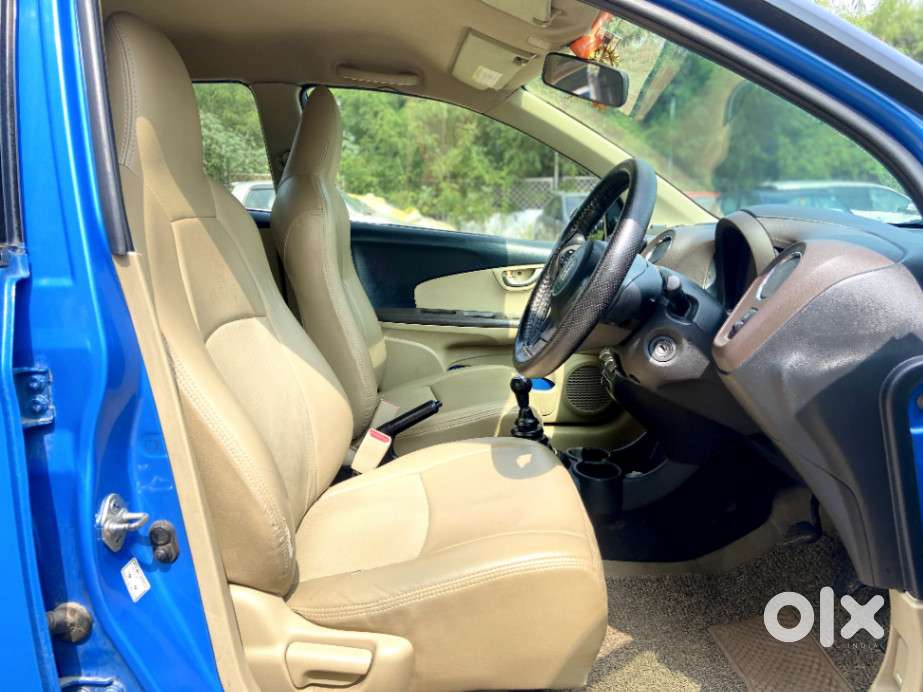 Honda Brio 2011-2013 V Mt, 2012, Petrol