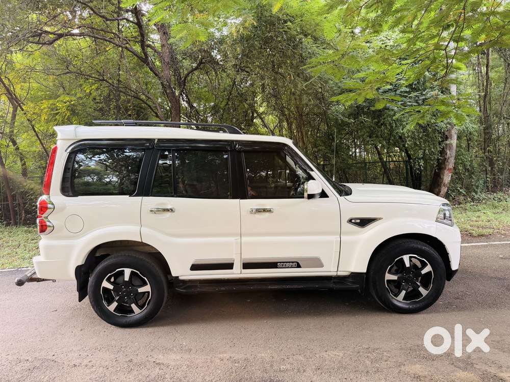 Mahindra Scorpio S11 Mt 7s, 2023, Diesel