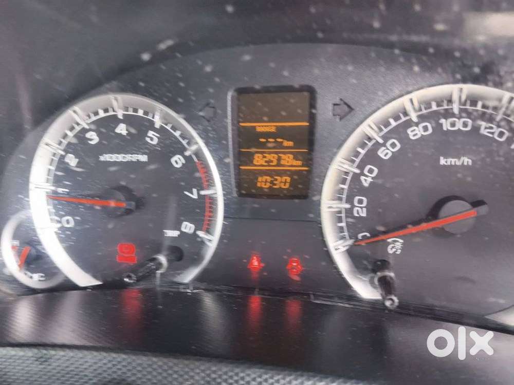 Maruti Suzuki Swift Vxi With Abs, 2016, Petrol
