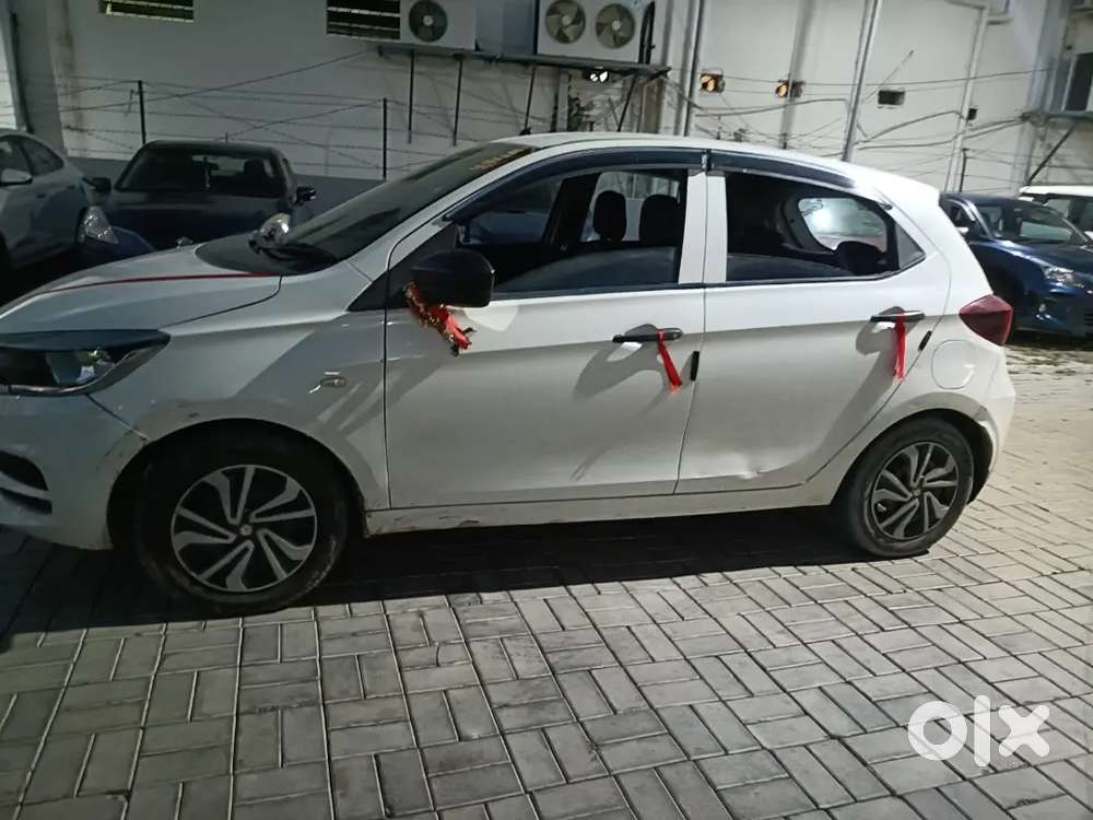 Tata Tiago 1.2 Revotron 2021 Manual