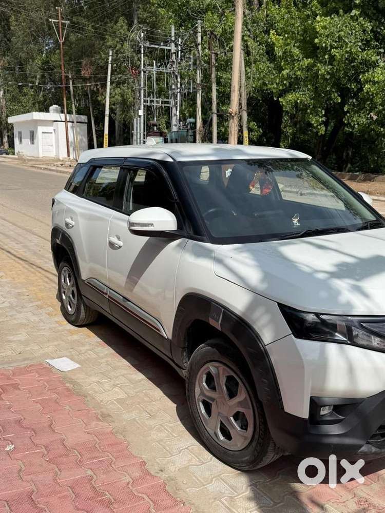 Maruti Suzuki Brezza 2024 Petrol Good Condition