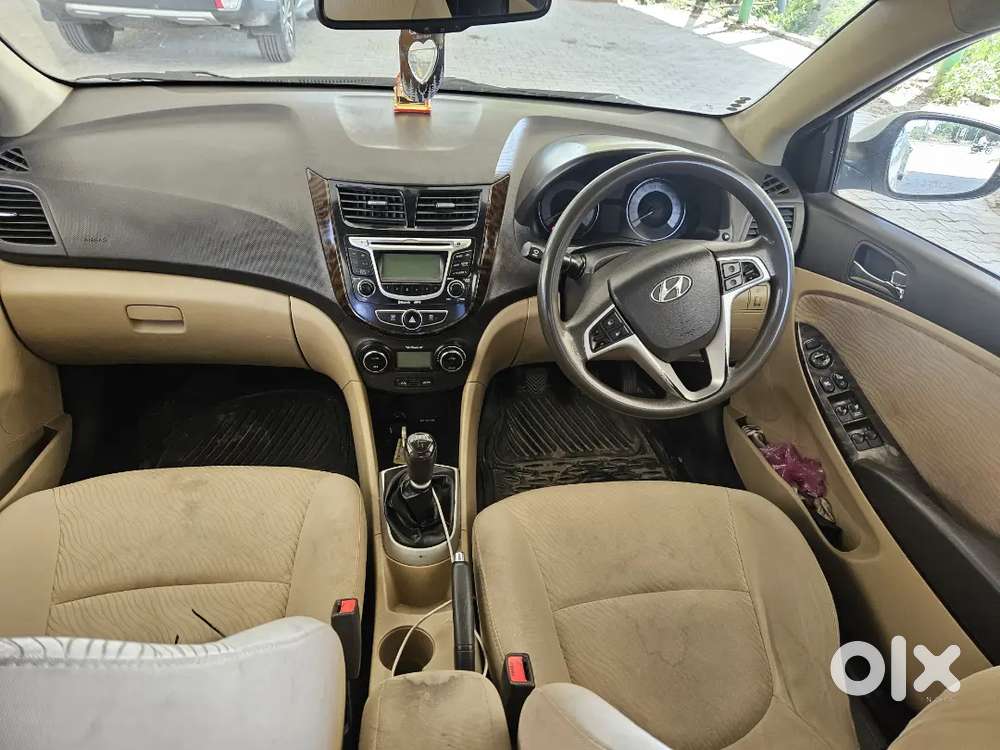 Hyundai Verna 2012 Petrol 60000 Km Driven