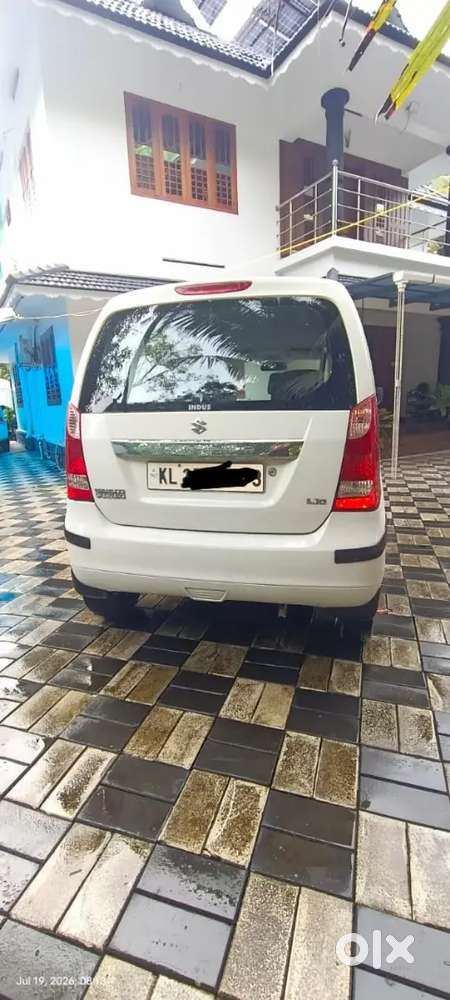 Maruti Suzuki Wagon R 2010 Lxi Petrol 100000 Km Driven Tire Average