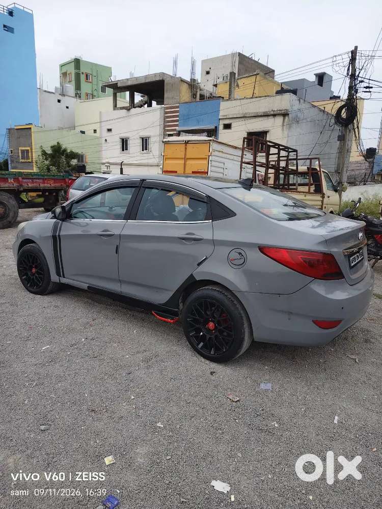Hyundai Verna 1.6 Sx 2012