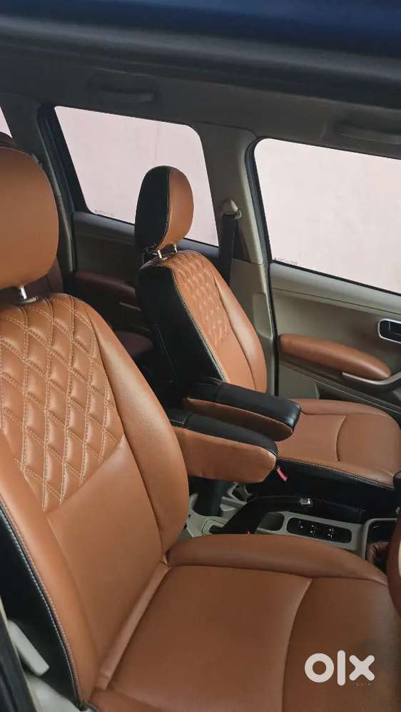 Mahindra Tuv 300 2015