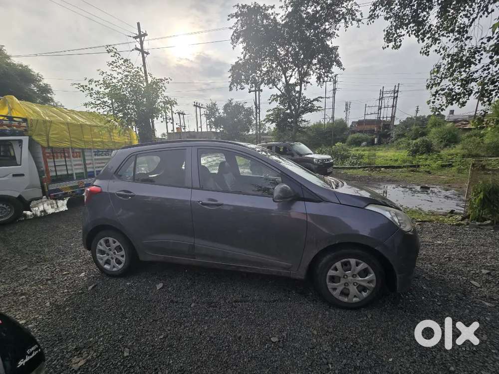 Hyundai I10 Sportz 2016 पेट्रोल डीज़ल