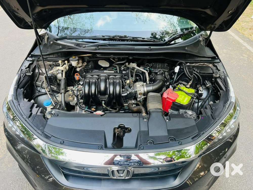 Honda City Zx 2021 Petrol 19852 Km Driven