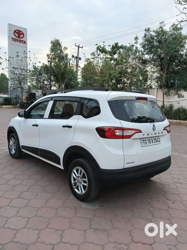 Renault Triber Rxl, 2024, Petrol
