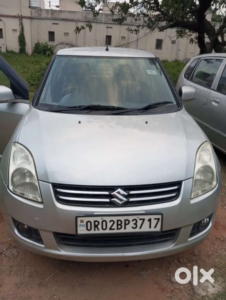 Maruti Suzuki Swift Dzire 2011