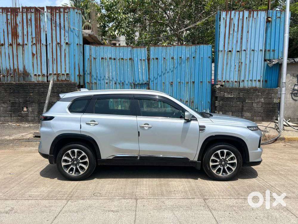 Maruti Suzuki Grand Vitara 1.5 Alpha Plus Intelligent Hybrid Ecvt, 2..