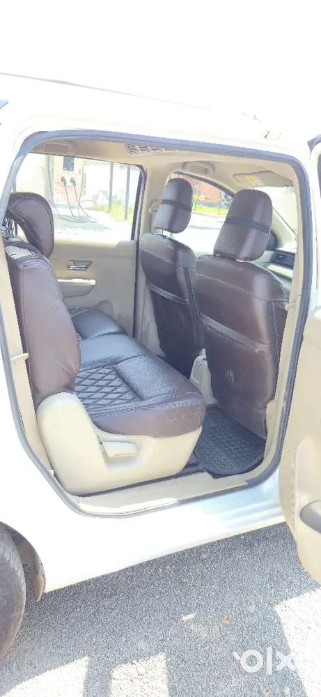 Maruti Suzuki Ertiga 2025 Petrol Well Maintained