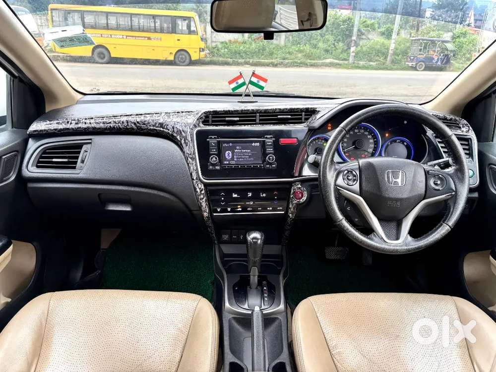 Honda City 2015 Petrol Automatic Vx Optional 74000 Km Driven