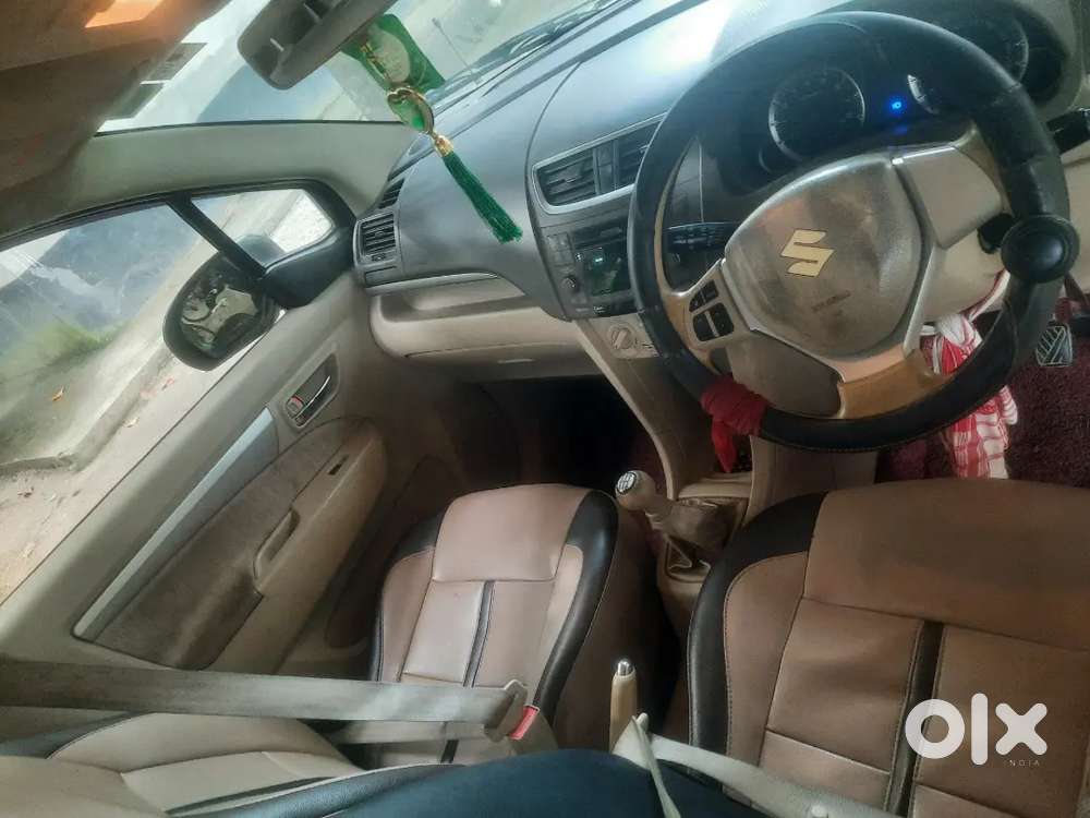 Maruti Suzuki Ertiga  Zxi 2012