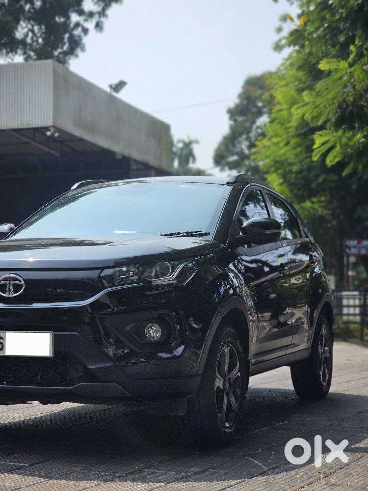 Tata Nexon 1.2 Revotron Xza Plus, 2023, Petrol