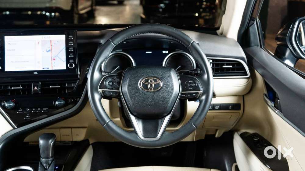Toyota Camry Hybrid, 2024, Petrol