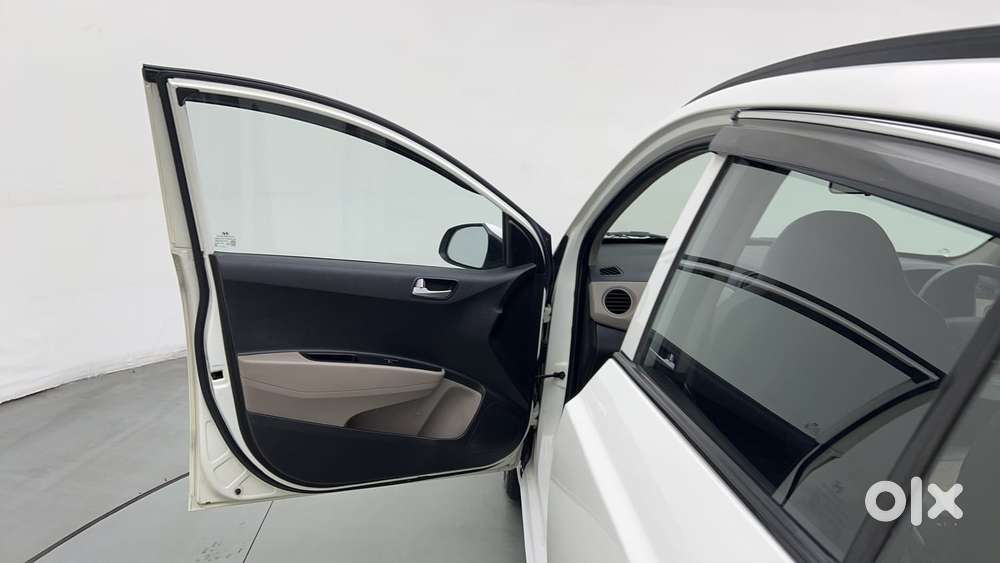 Hyundai Grand I10 1.2 Kappa Sportz, 2015, Petrol